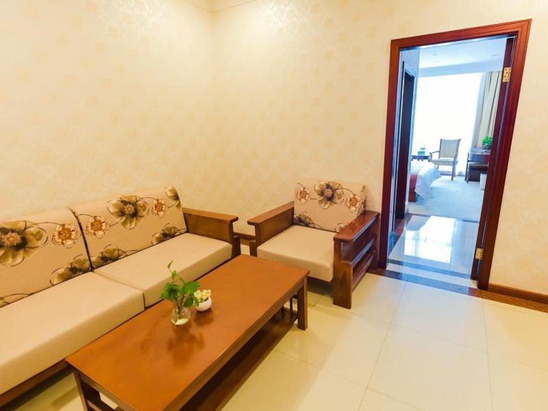 Greentree Inn Shanghai Jiading The South Of F1 Circuit Fangtai Hardware Market Express Hotel Exterior foto
